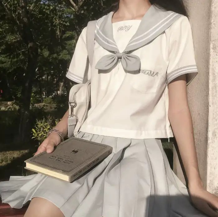 钢铁是怎样炼成的